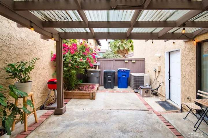 2806 Oak Creek Drive C, Ontario, California 91761