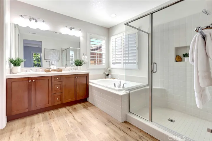 18 Lantana, Lake Forest, California 92630