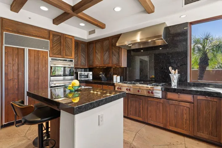 Chef's Kitchen