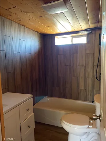 1948 Vista Road, Pinon Hills, California 92372
