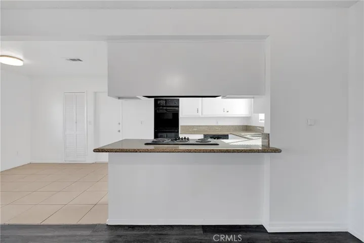 6631 Avenue De Palma, Jurupa Valley, California 92509