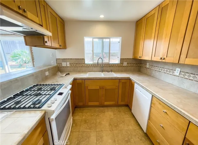 5062 Briarhill Drive, Yorba Linda, California 92886