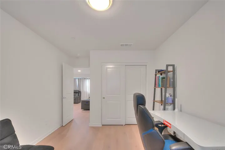15678 Parry Peak Drive, Fontana, California 92336