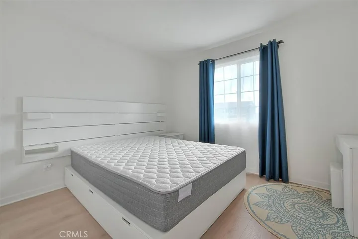 15678 Parry Peak Drive, Fontana, California 92336