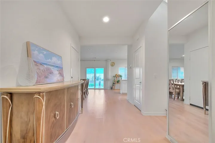 15678 Parry Peak Drive, Fontana, California 92336