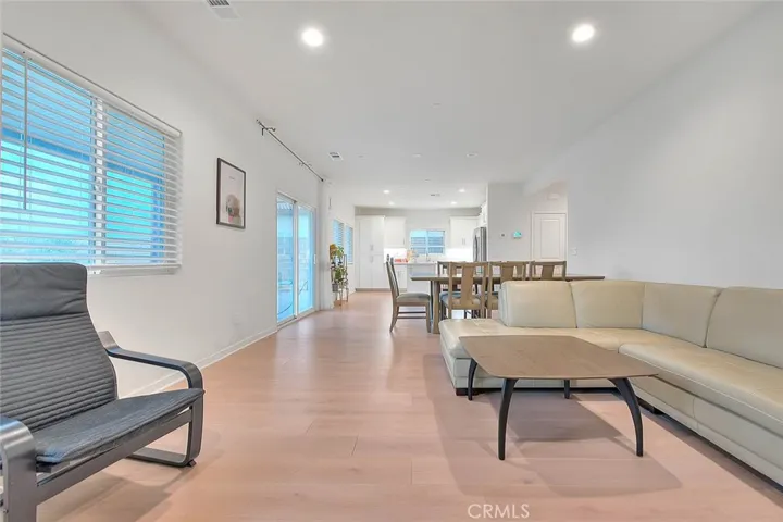 15678 Parry Peak Drive, Fontana, California 92336