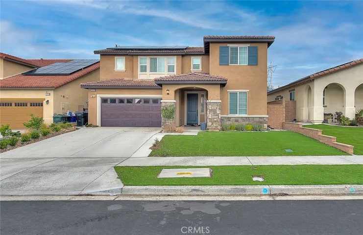 15678 Parry Peak Drive, Fontana, California 92336