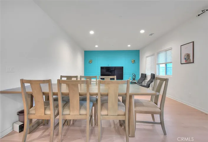 15678 Parry Peak Drive, Fontana, California 92336