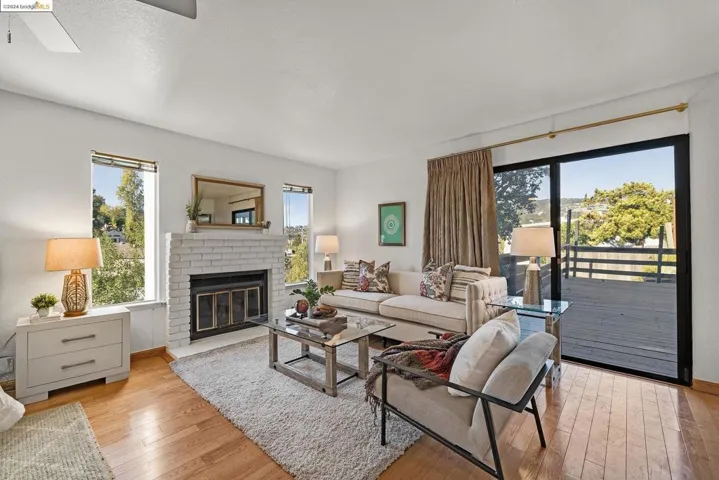 21 Kingsland Pl, Oakland, California 94619