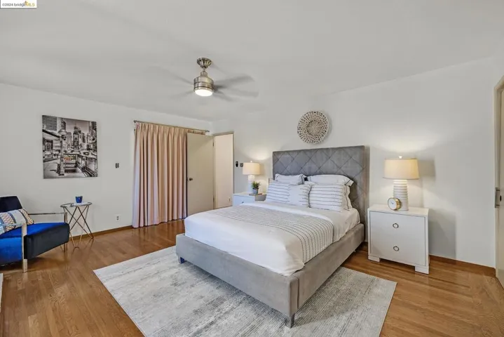 21 Kingsland Pl, Oakland, California 94619