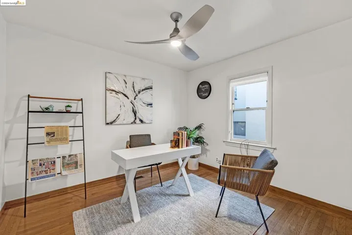 21 Kingsland Pl, Oakland, California 94619