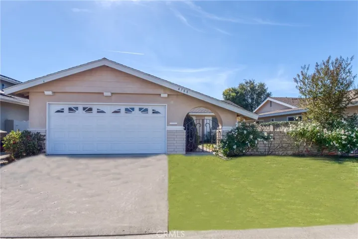 Charming 3 Bedroom, 2 Bath home in the prestigious area of College Park East