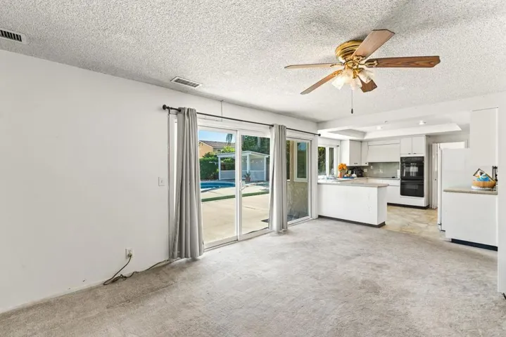 Carroll Way-10