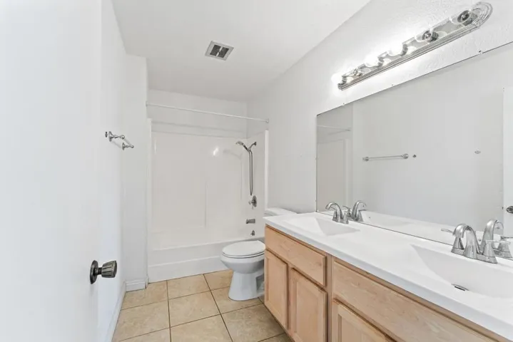 Carroll Way-18