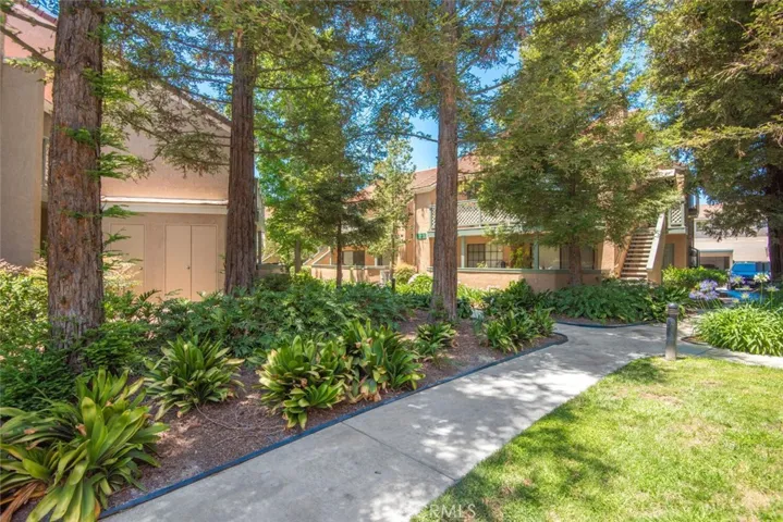 3561 W Greentree Circle F, Anaheim, California 92804