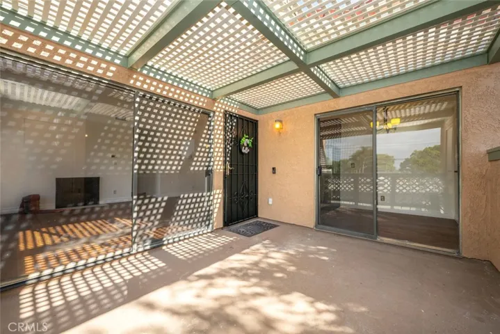 Large patio accessible from living room or kitchen sliders