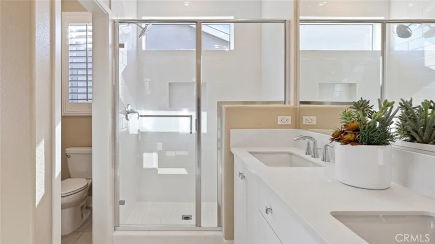 Photos shown are of model only- not actual homesite.