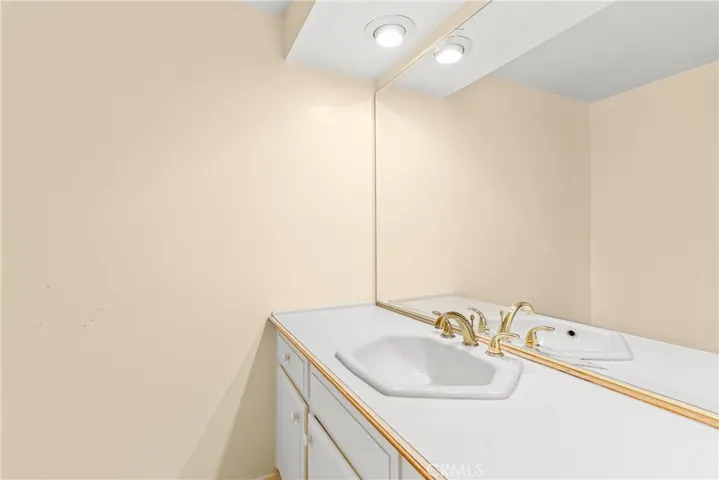 30435 Via Victoria, Rancho Palos Verdes, California 90275