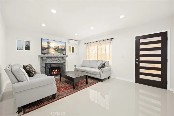 1824 S 8th Street, Alhambra, California 91803