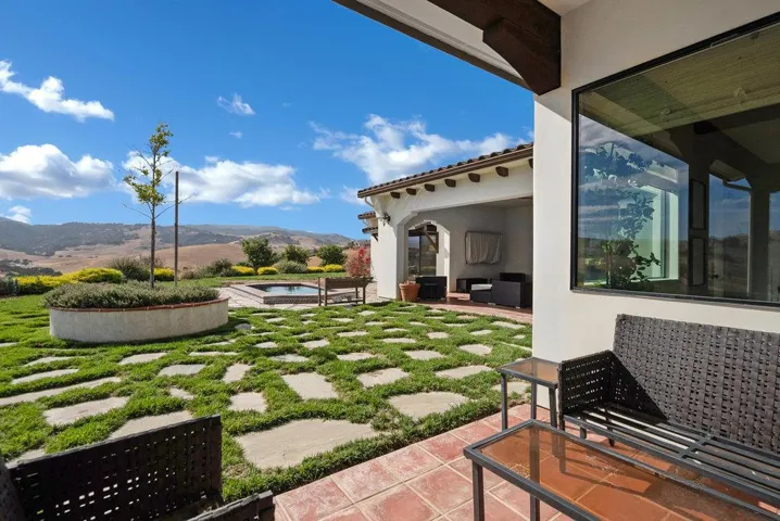 4021 Ashford Circle, Hollister, California 95023