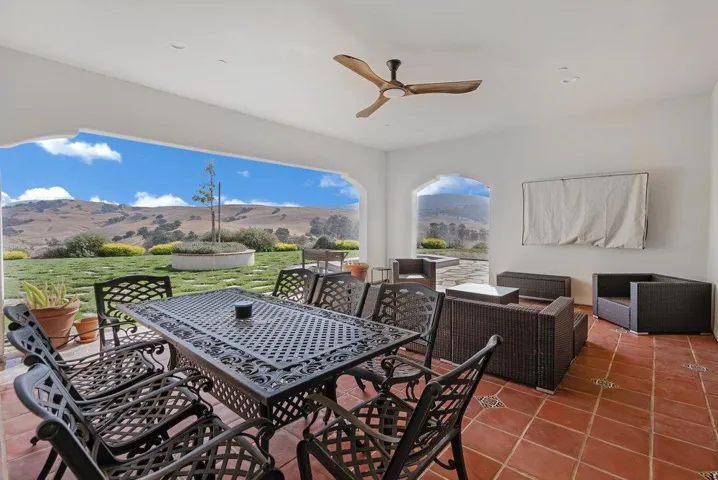 4021 Ashford Circle, Hollister, California 95023