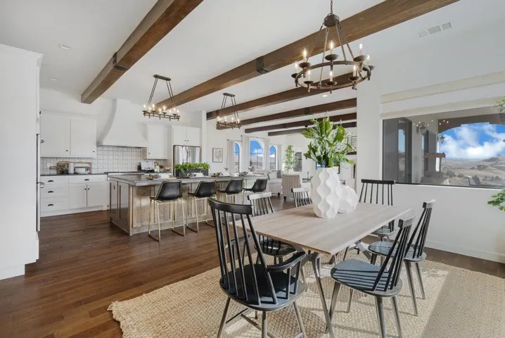 4021 Ashford Circle, Hollister, California 95023