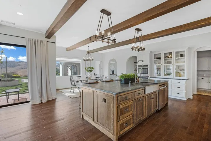 4021 Ashford Circle, Hollister, California 95023