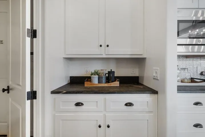 4021 Ashford Circle, Hollister, California 95023