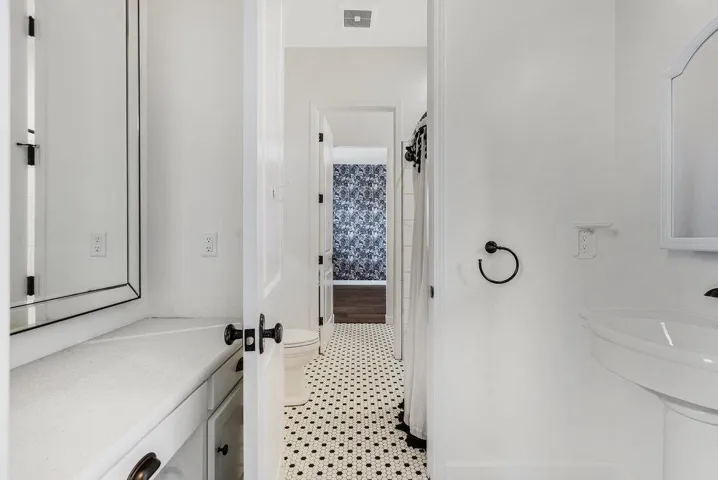 4021 Ashford Circle, Hollister, California 95023