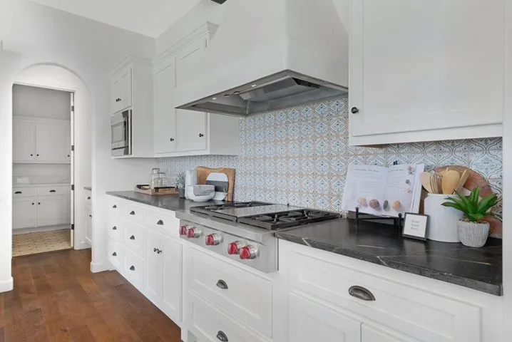 4021 Ashford Circle, Hollister, California 95023