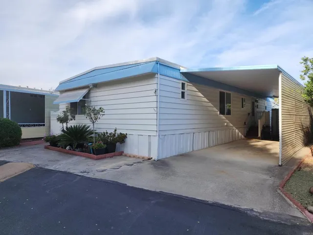 28890 Lilac Rd Spc 164 Spc 164, Valley Center, California 92082