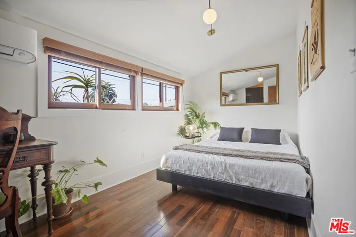 1701 N Avenue 56, Los Angeles, California 90042
