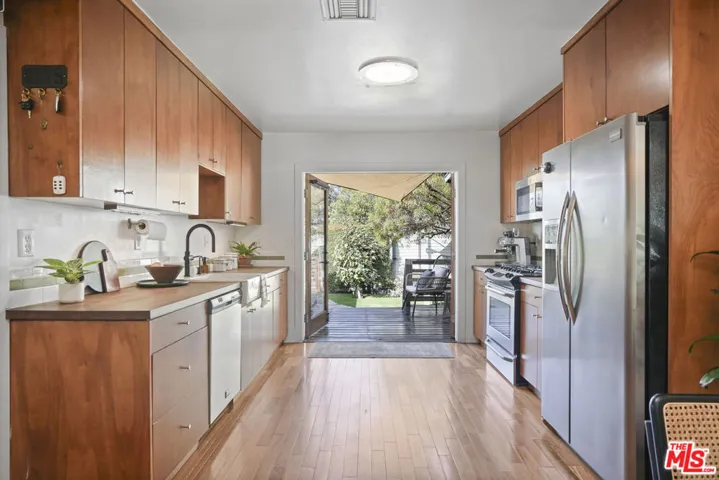 1701 N Avenue 56, Los Angeles, California 90042