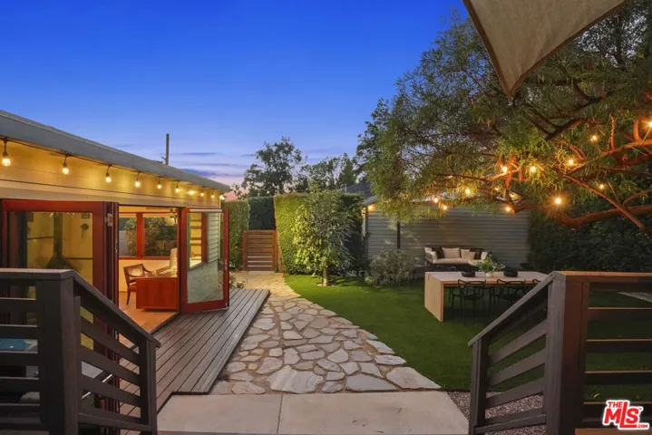 1701 N Avenue 56, Los Angeles, California 90042