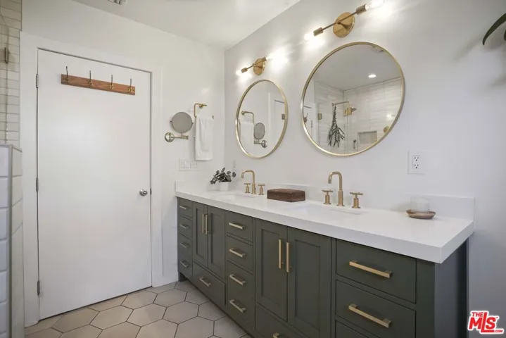 1701 N Avenue 56, Los Angeles, California 90042