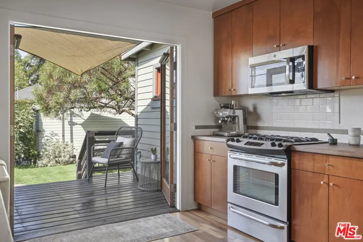 1701 N Avenue 56, Los Angeles, California 90042