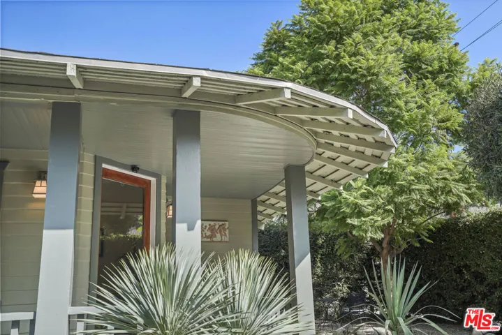 1701 N Avenue 56, Los Angeles, California 90042