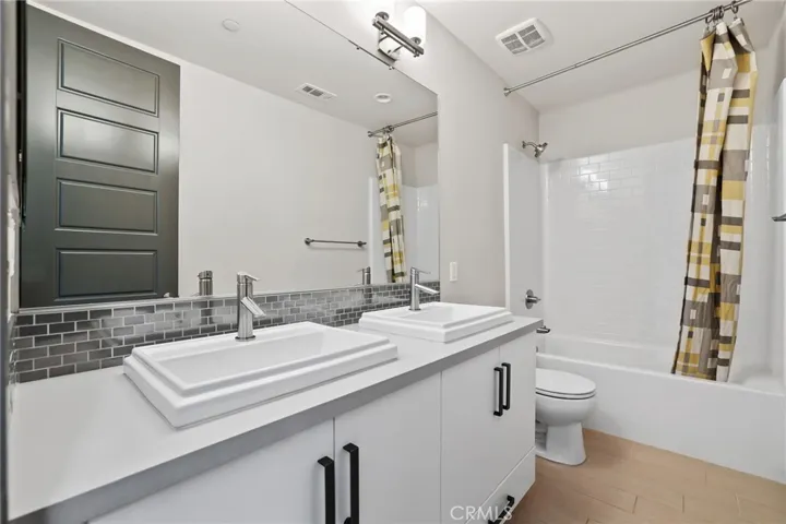 302 Finch, Lake Forest, California 92630