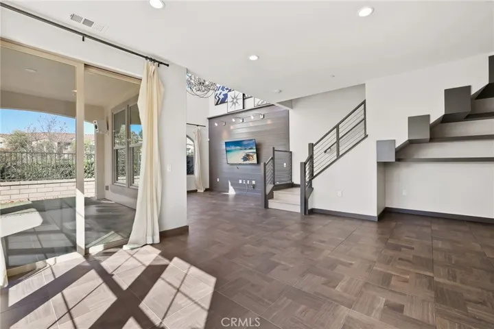302 Finch, Lake Forest, California 92630