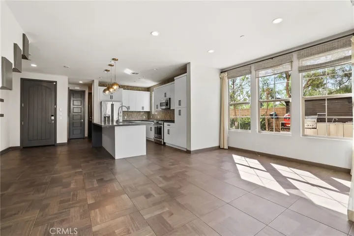 302 Finch, Lake Forest, California 92630