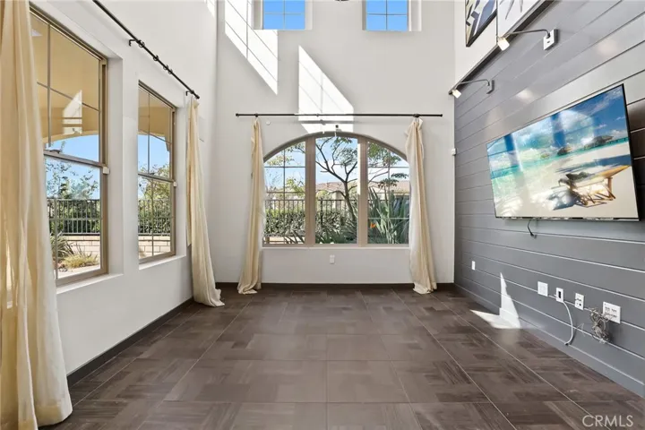 302 Finch, Lake Forest, California 92630