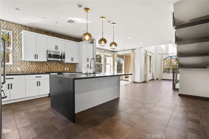 302 Finch, Lake Forest, California 92630