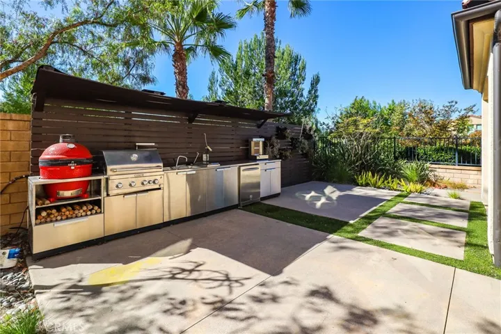 302 Finch, Lake Forest, California 92630