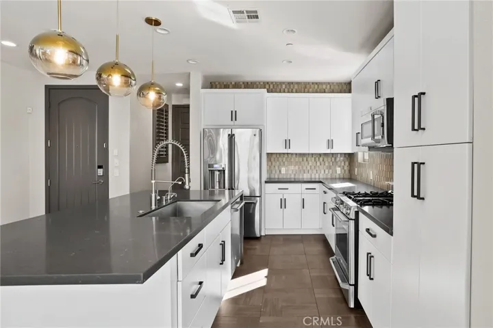 302 Finch, Lake Forest, California 92630