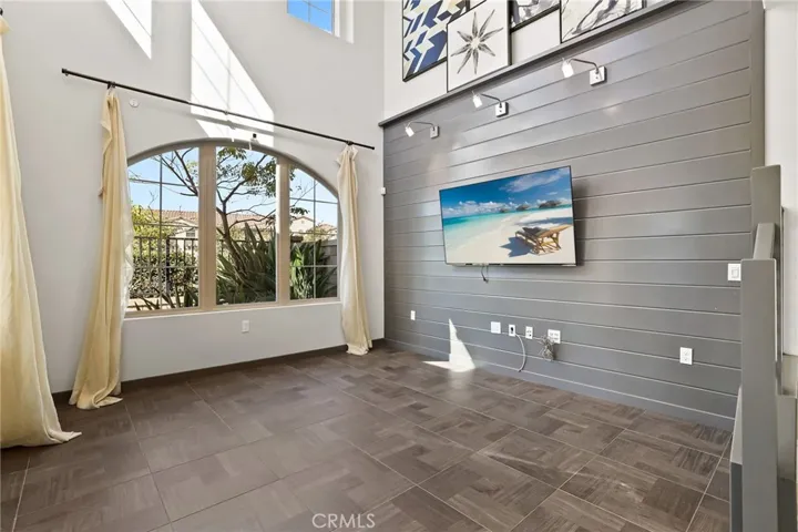 302 Finch, Lake Forest, California 92630