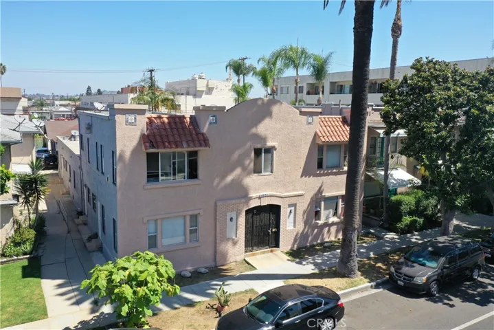 1135 E 3rd Street, Long Beach, California 90802