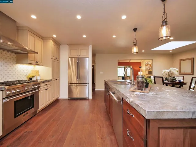 2155 Pleasant Hill Road, Pleasant Hill, California 94523-3509