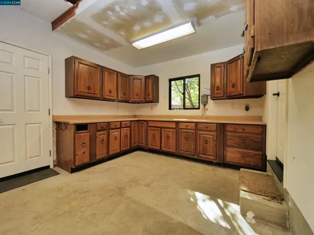 2155 Pleasant Hill Road, Pleasant Hill, California 94523-3509