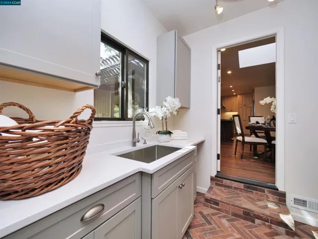 2155 Pleasant Hill Road, Pleasant Hill, California 94523-3509