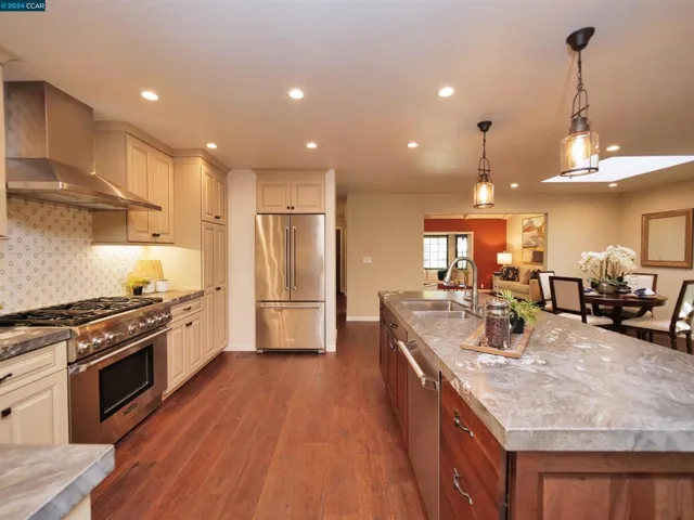 2155 Pleasant Hill Road, Pleasant Hill, California 94523-3509